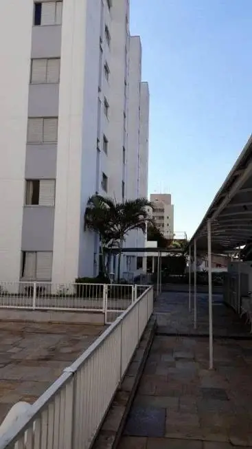 Foto 2 de Apartamento com 2 Quartos para alugar, 50m² em Vila Carlos de Campos, São Paulo