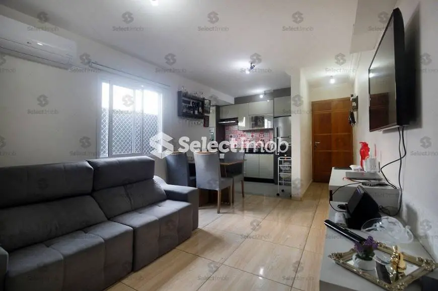 Foto 1 de Apartamento com 2 Quartos à venda, 50m² em Vila Guarani, Mauá