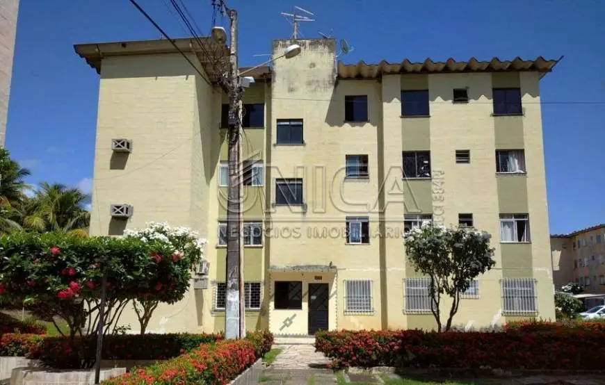 Foto 1 de Apartamento com 3 Quartos para alugar, 62m² em Atalaia, Aracaju