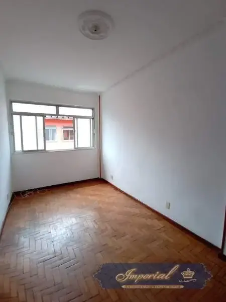 Foto 1 de Apartamento com 3 Quartos para alugar, 50m² em Correas, Petrópolis