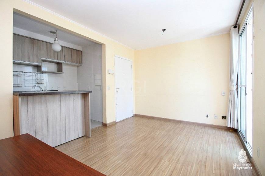 Foto 5 de Apartamento com 3 Quartos à venda, 63m² em Cristal, Porto Alegre