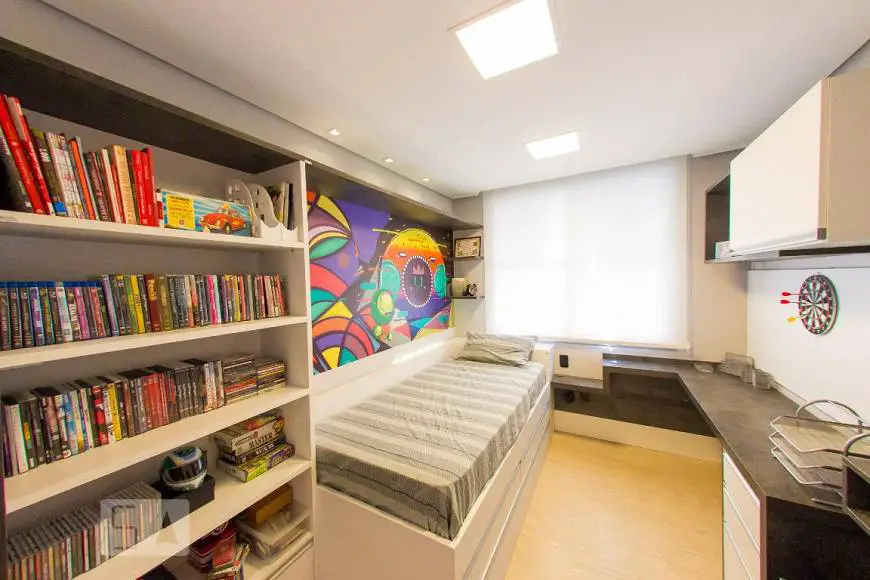 Foto 1 de Apartamento com 3 Quartos à venda, 90m² em Medianeira, Porto Alegre