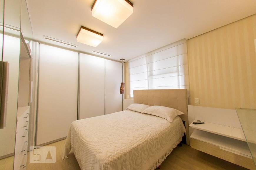 Foto 3 de Apartamento com 3 Quartos à venda, 90m² em Medianeira, Porto Alegre