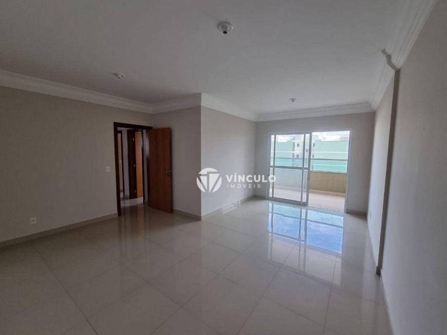 Foto 1 de Apartamento com 3 Quartos à venda, 209m² em Santa Maria, Uberaba