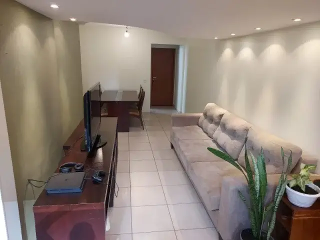 Foto 5 de Apartamento com 3 Quartos à venda, 91m² em Setor Bueno, Goiânia