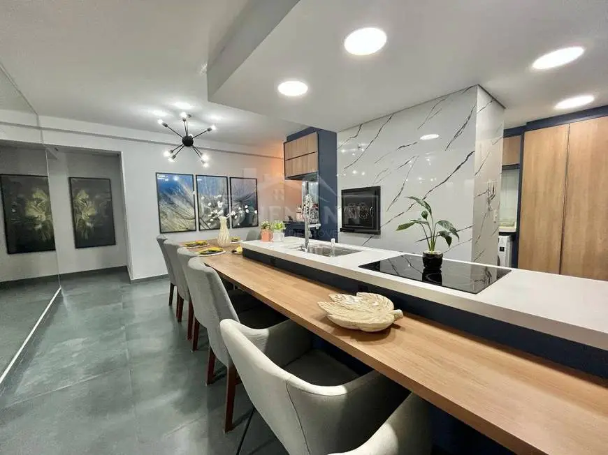 Foto 1 de Apartamento com 4 Quartos à venda, 124m² em Barreiros, São José