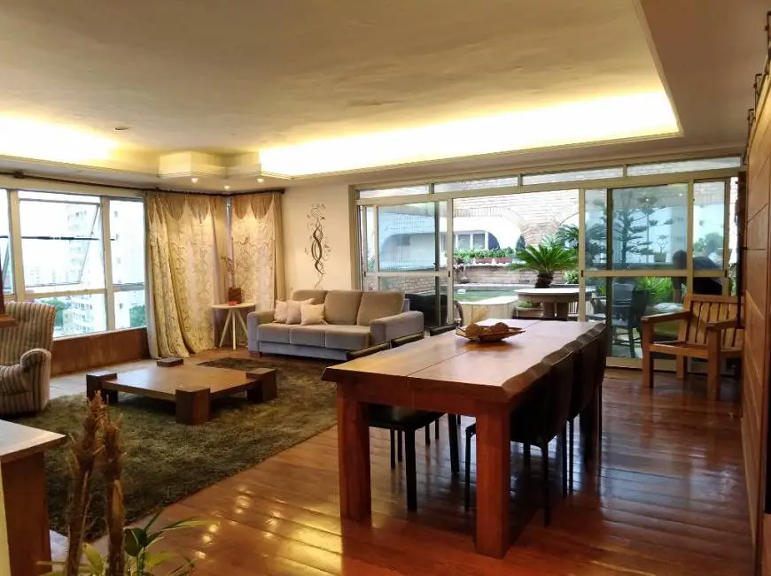 Foto 1 de Apartamento com 4 Quartos à venda, 300m² em Cocó, Fortaleza