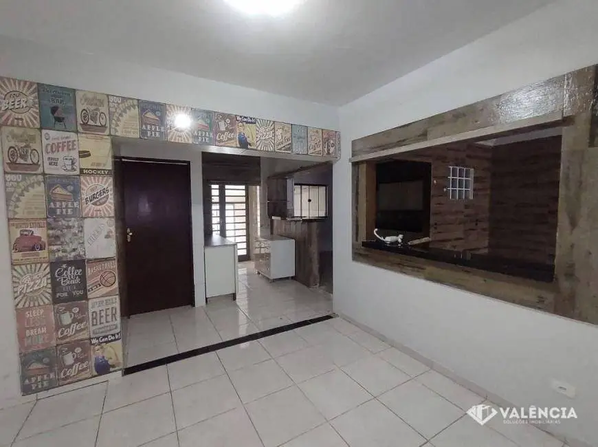 Foto 1 de Casa com 3 Quartos para alugar, 150m² em Vila Tolentino, Cascavel