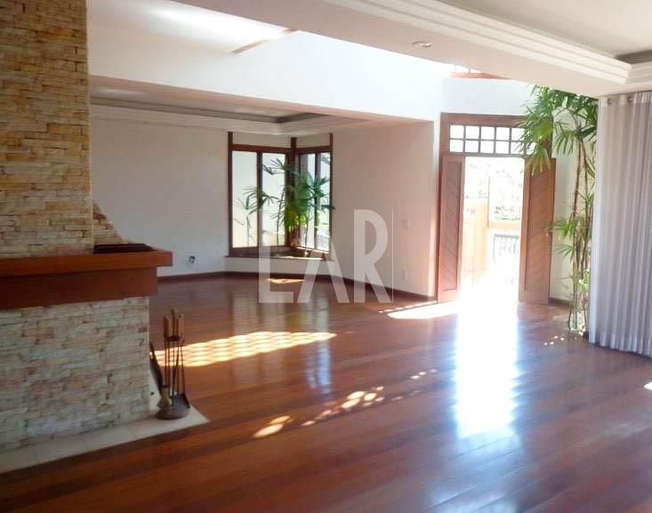 Foto 1 de Casa com 4 Quartos à venda, 561m² em Santa Lúcia, Belo Horizonte