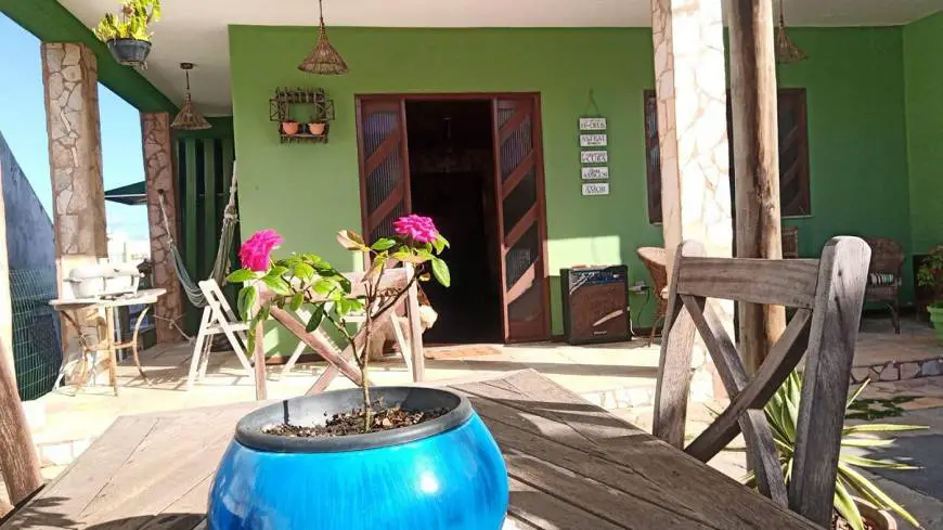 Foto 1 de Casa com 5 Quartos à venda, 300m² em Vilas do Atlantico, Lauro de Freitas