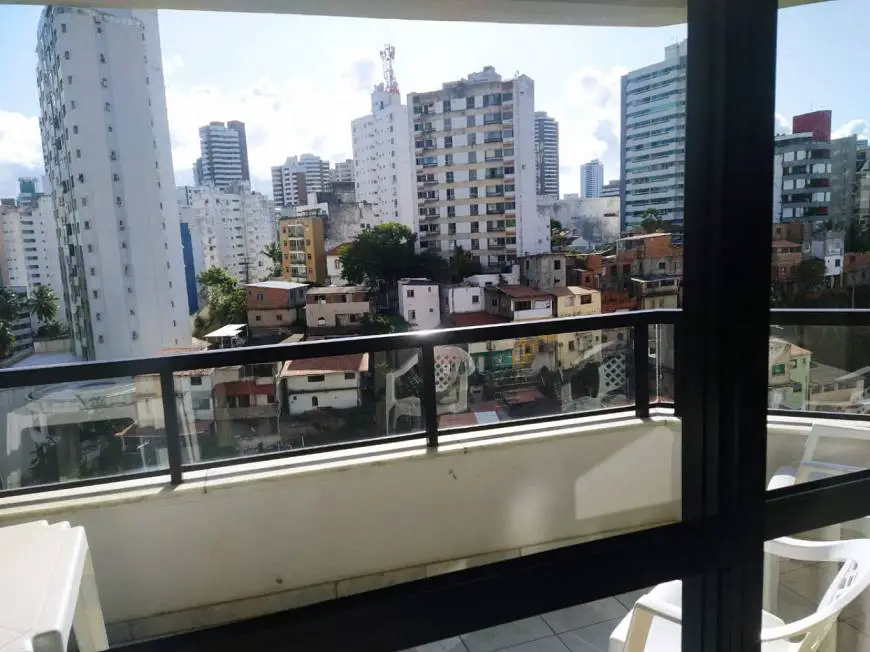 Foto 4 de Apartamento com 1 Quarto para alugar, 50m² em Ondina, Salvador