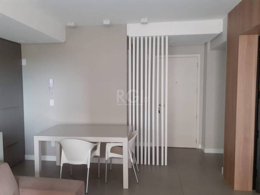Foto 2 de Apartamento com 1 Quarto à venda, 65m² em Petrópolis, Porto Alegre