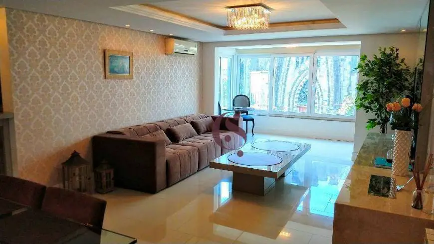 Foto 2 de Apartamento com 3 Quartos à venda, 150m² em Centro, Canela