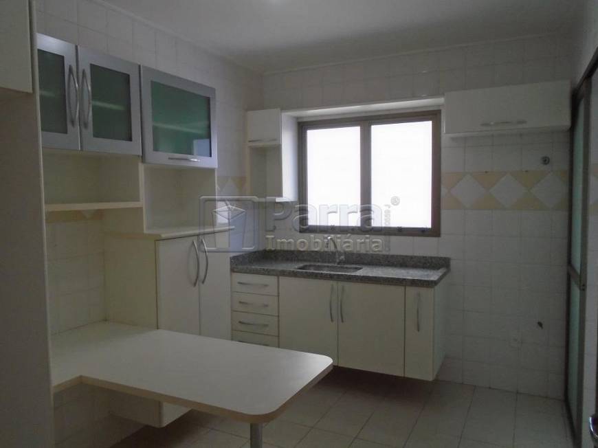 Foto 4 de Apartamento com 3 Quartos para alugar, 86m² em Jardim Consolação, Franca