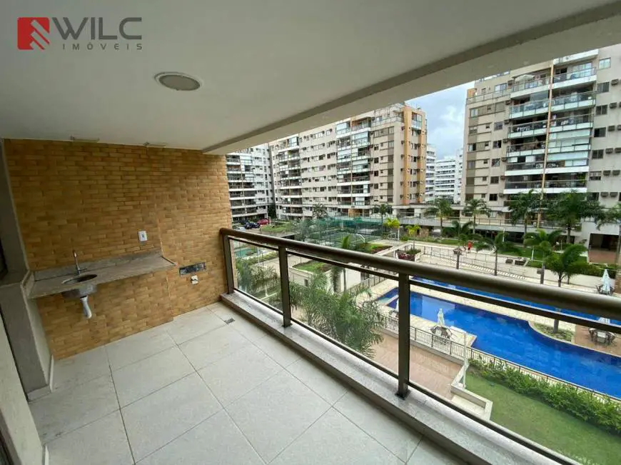 Foto 2 de Apartamento com 3 Quartos para alugar, 80m² em Recreio Dos Bandeirantes, Rio de Janeiro