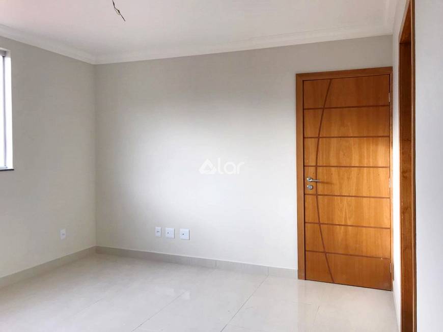 Foto 2 de Apartamento com 3 Quartos à venda, 58m² em Rio Branco, Belo Horizonte