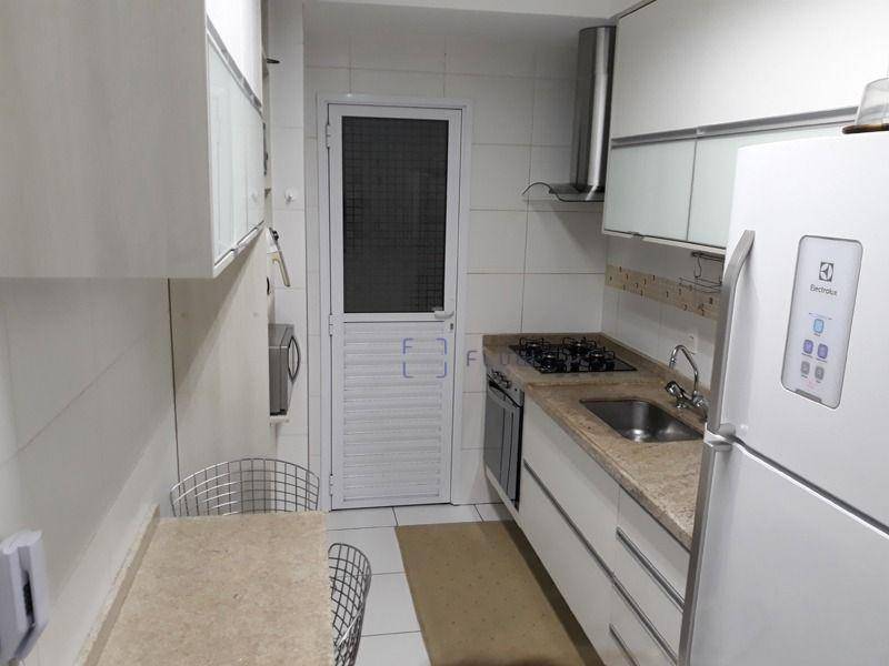 Foto 3 de Apartamento com 3 Quartos à venda, 99m² em Saúde, São Paulo