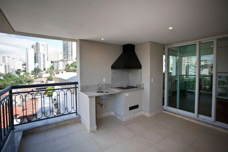 Foto 4 de Apartamento com 4 Quartos à venda, 210m² em Aclimação, São Paulo