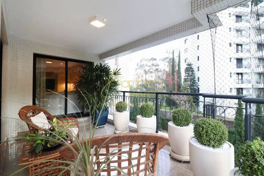 Foto 5 de Apartamento com 4 Quartos à venda, 330m² em Jardim Marajoara, São Paulo