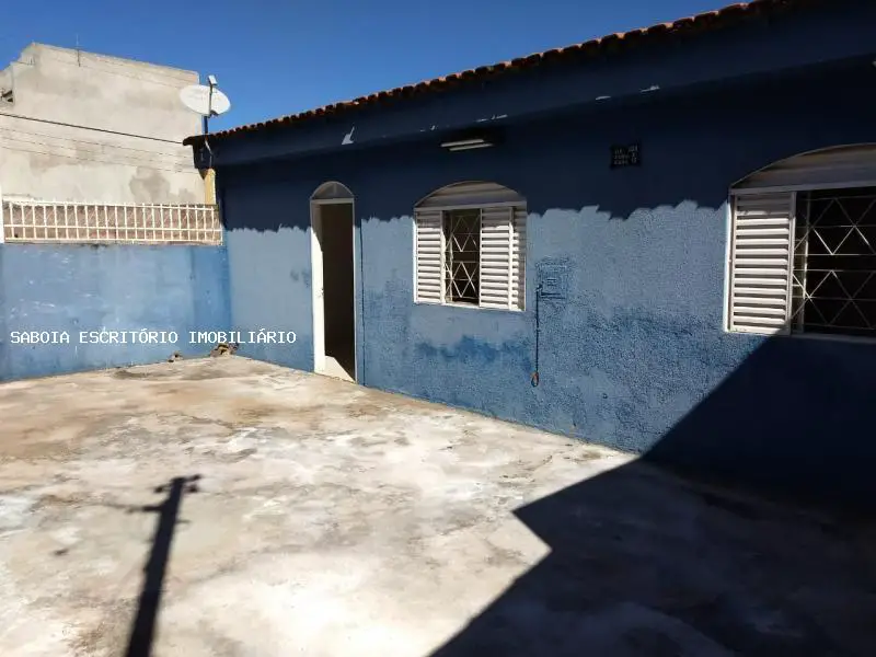 Foto 5 de Casa com 3 Quartos para alugar, 150m² em Santa Maria, Brasília