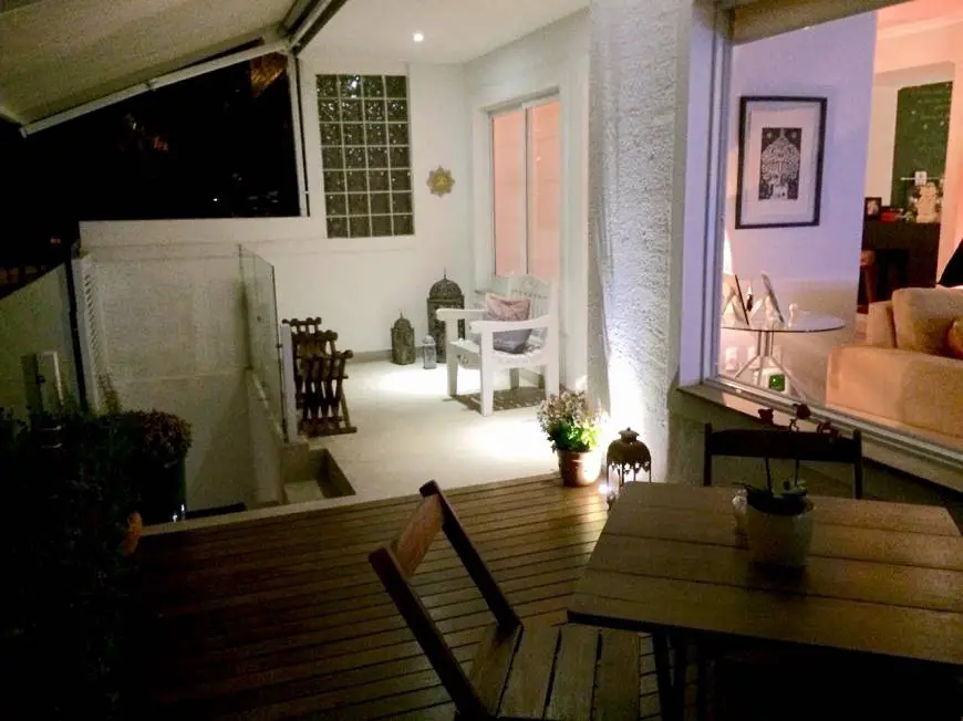 Foto 4 de Casa de Condomínio com 3 Quartos para venda ou aluguel, 220m² em Jurerê Internacional, Florianópolis