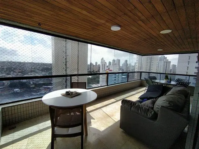 Foto 1 de Apartamento com 1 Quarto à venda, 393m² em Casa Amarela, Recife