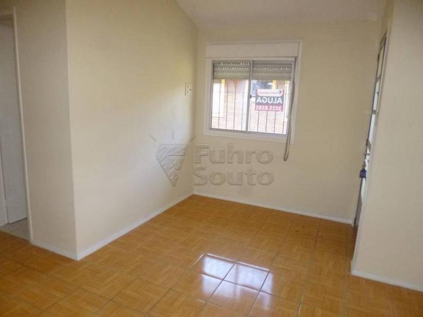 Foto 2 de Apartamento com 1 Quarto para alugar, 60m² em São Gonçalo , Pelotas