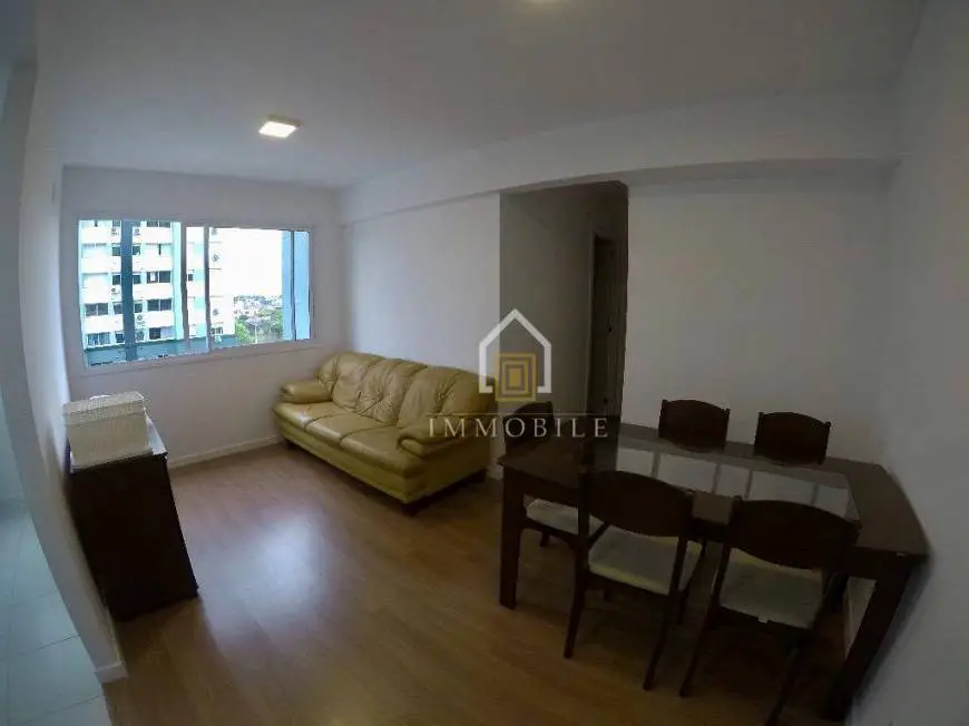 Foto 5 de Apartamento com 2 Quartos para venda ou aluguel, 56m² em Centro, Pelotas
