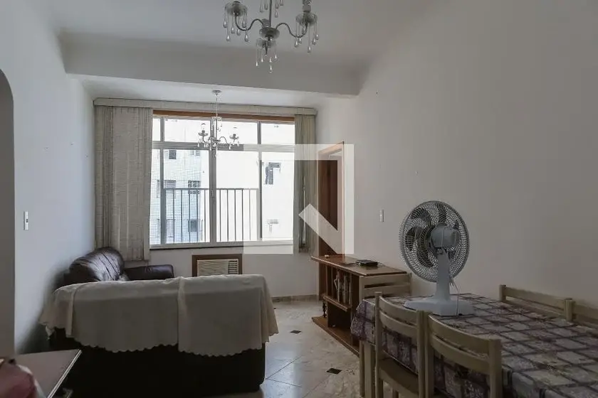 Foto 1 de Apartamento com 2 Quartos para alugar, 82m² em Embaré, Santos