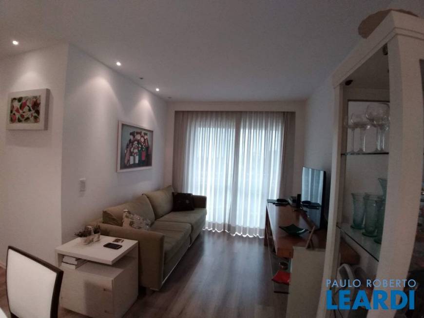 Foto 2 de Apartamento com 2 Quartos à venda, 61m² em Morumbi, São Paulo