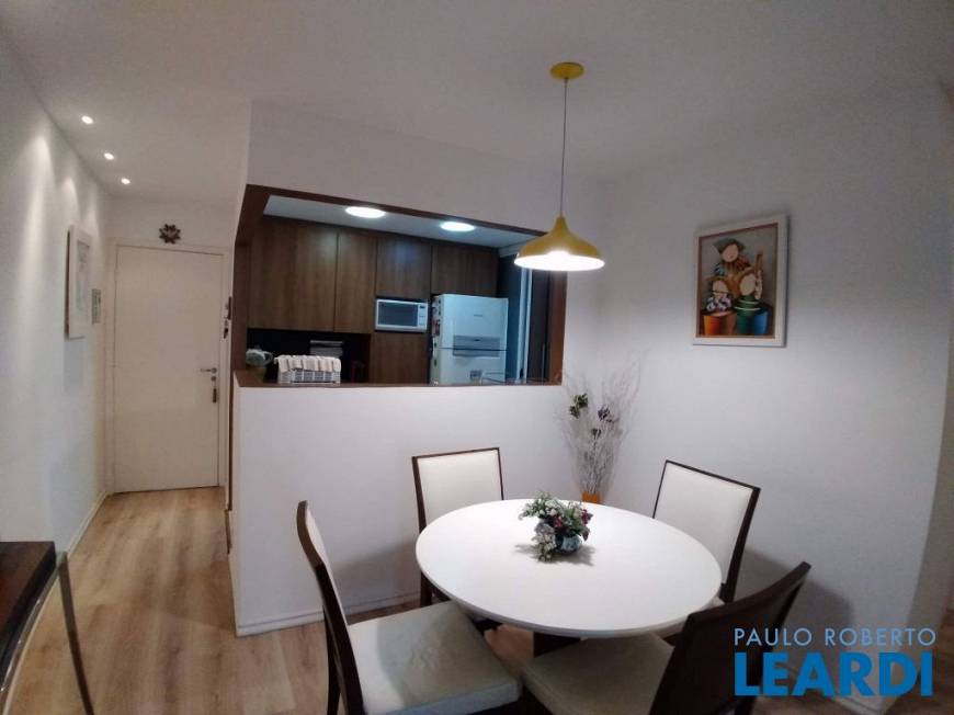 Foto 3 de Apartamento com 2 Quartos à venda, 61m² em Morumbi, São Paulo