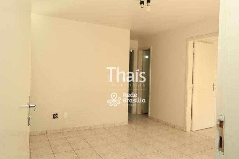 Foto 2 de Apartamento com 2 Quartos para alugar, 60m² em Quadras Econômicas Lúcio Costa, Guará
