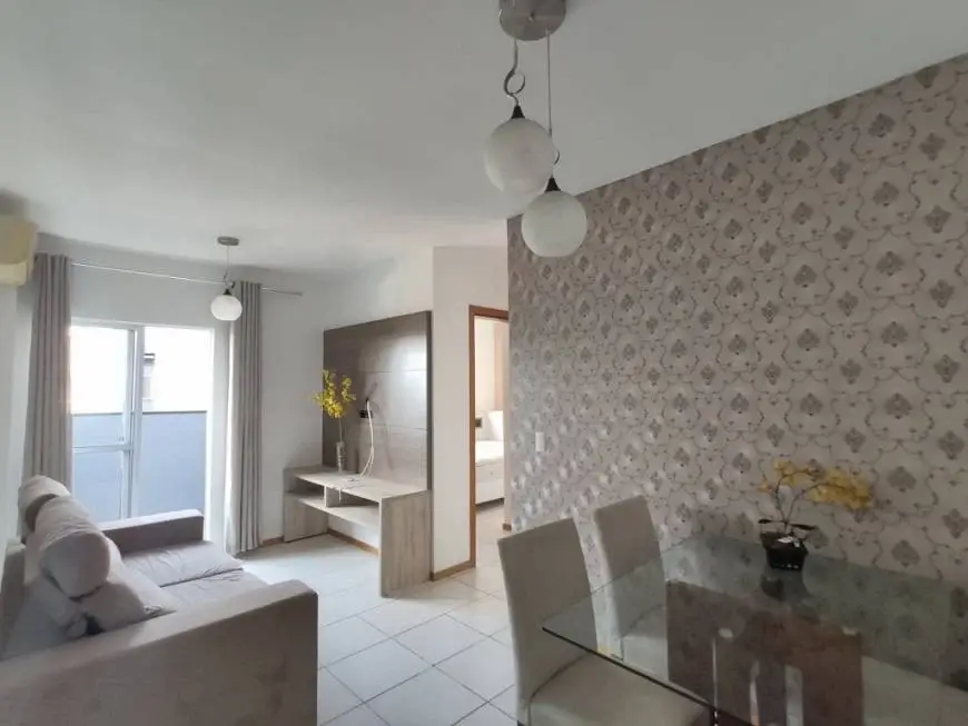 Foto 1 de Apartamento com 2 Quartos para alugar, 50m² em Santo Antônio, Joinville