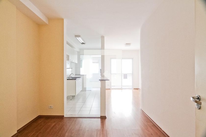Foto 2 de Apartamento com 3 Quartos para alugar, 75m² em Água Fria, São Paulo
