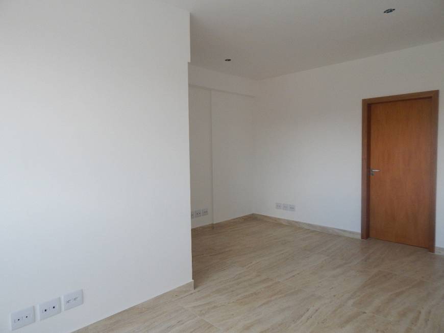 Foto 1 de Apartamento com 3 Quartos à venda, 80m² em Caiçaras, Belo Horizonte