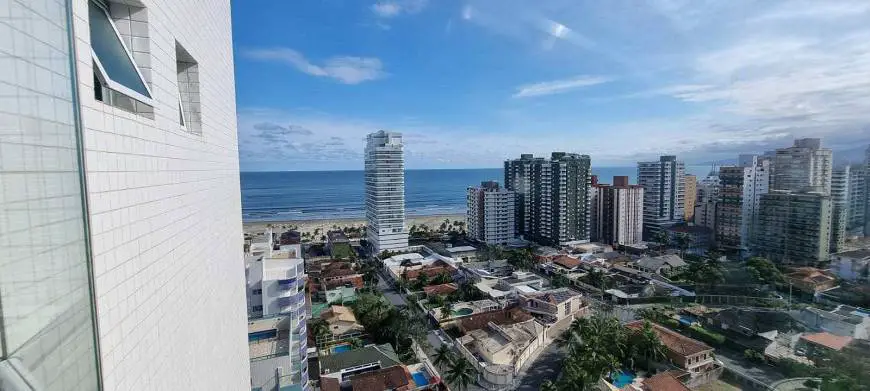 Foto 1 de Apartamento com 3 Quartos para alugar, 156m² em Canto do Forte, Praia Grande