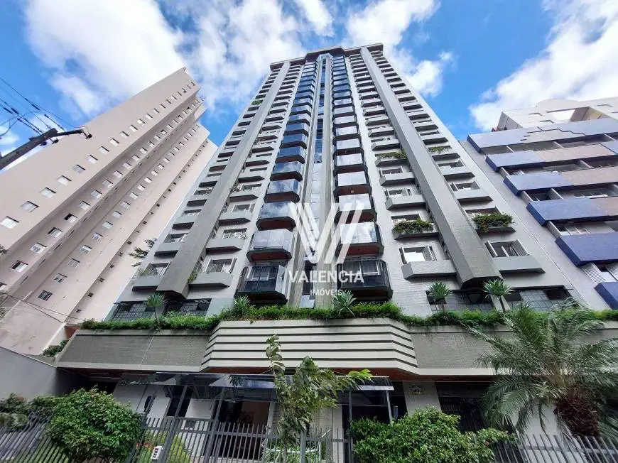 Foto 1 de Apartamento com 3 Quartos à venda, 129m² em Cristo Rei, Curitiba