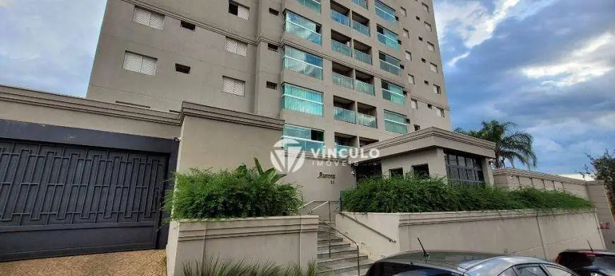 Foto 1 de Apartamento com 3 Quartos para alugar, 133m² em São Sebastião, Uberaba