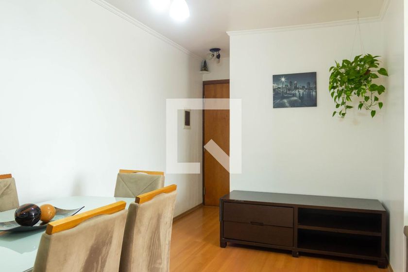 Foto 4 de Apartamento com 3 Quartos para alugar, 75m² em Vila Lisboa, São Paulo