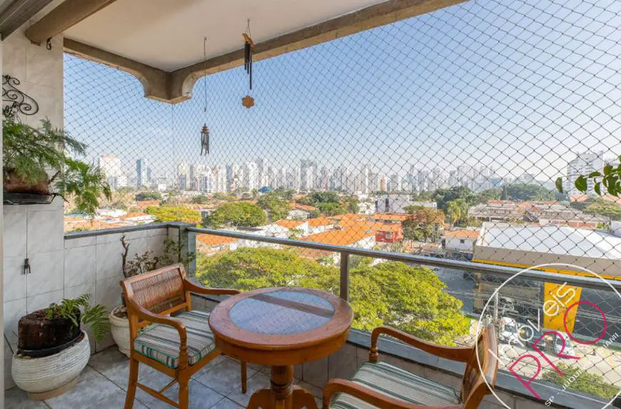 Foto 1 de Apartamento com 4 Quartos à venda, 184m² em Brooklin, São Paulo