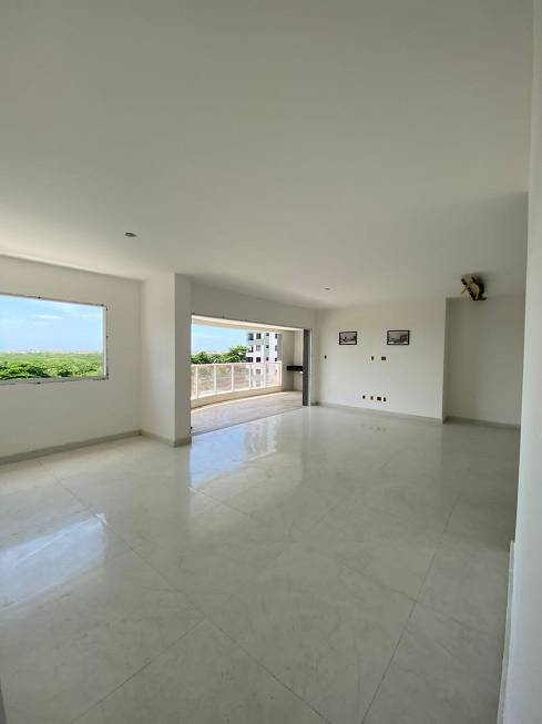 Foto 5 de Apartamento com 4 Quartos à venda, 175m² em Farolândia, Aracaju