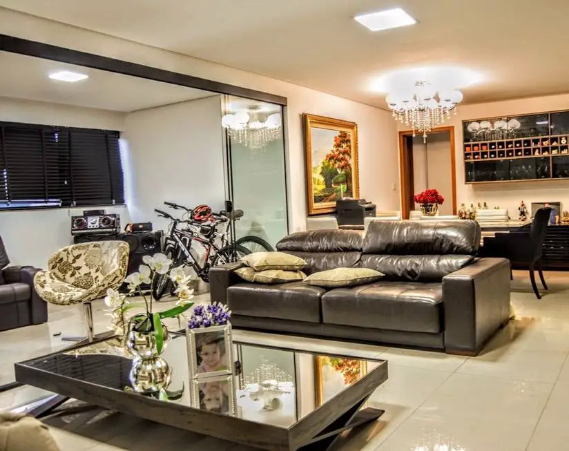Foto 1 de Apartamento com 4 Quartos à venda, 155m² em Floresta, Belo Horizonte
