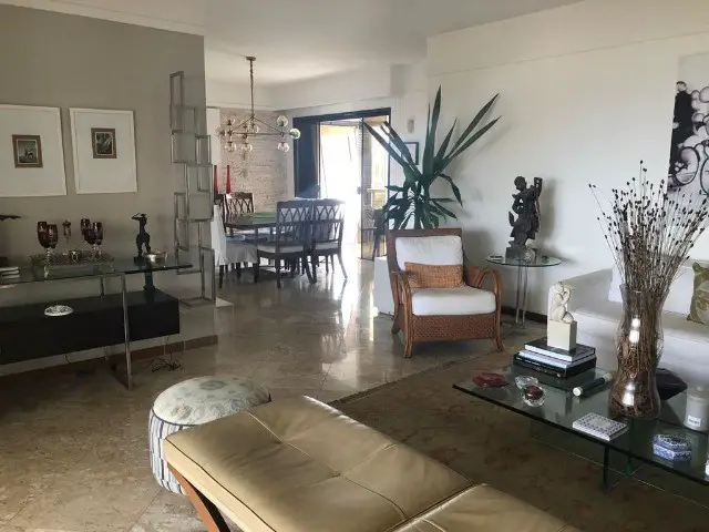 Foto 5 de Apartamento com 4 Quartos à venda, 232m² em Pituba, Salvador