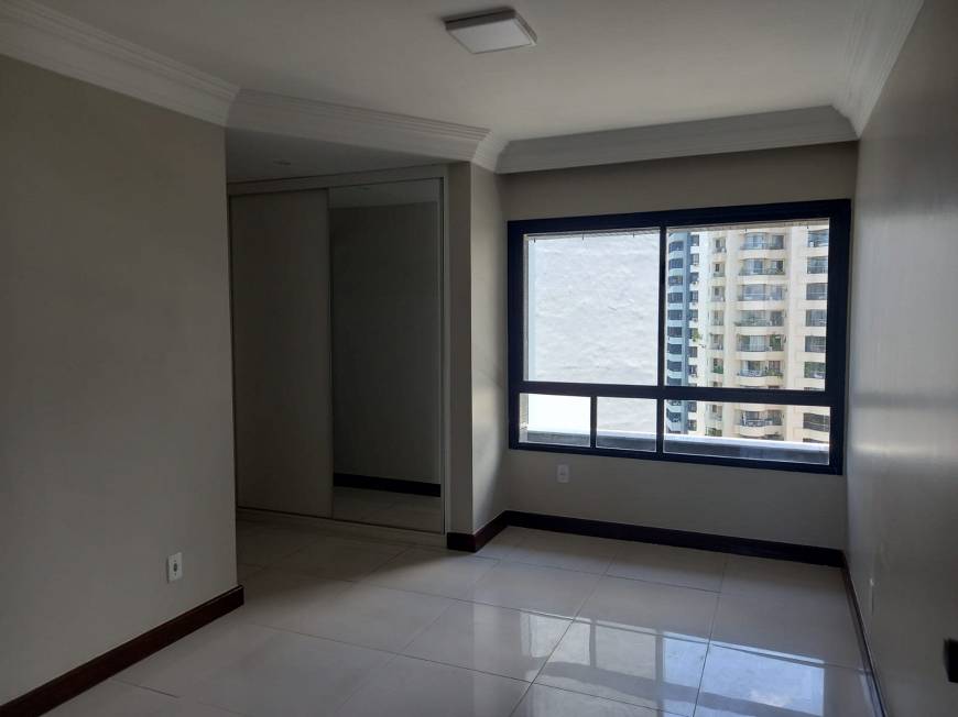 Foto 1 de Apartamento com 5 Quartos para venda ou aluguel, 300m² em Itaigara, Salvador