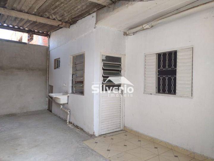 Foto 1 de Casa com 1 Quarto para alugar, 40m² em Loteamento Santa Edwiges, São José dos Campos