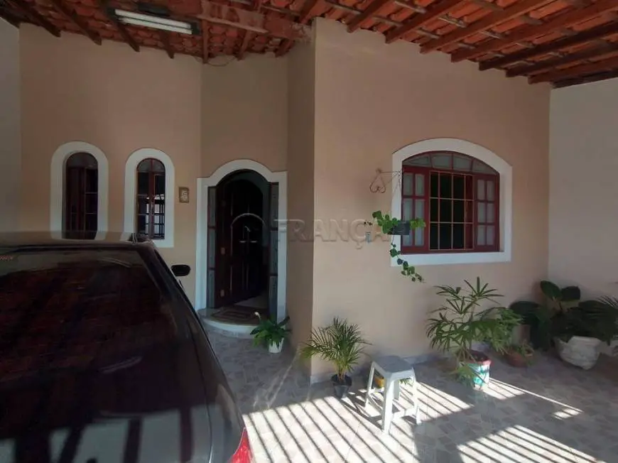 Foto 1 de Casa com 2 Quartos à venda, 126m² em Residencial Santa Paula, Jacareí