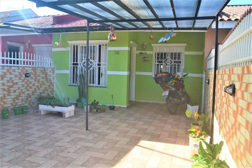 Foto 1 de Casa com 2 Quartos à venda, 60m² em São Luiz, Gravataí