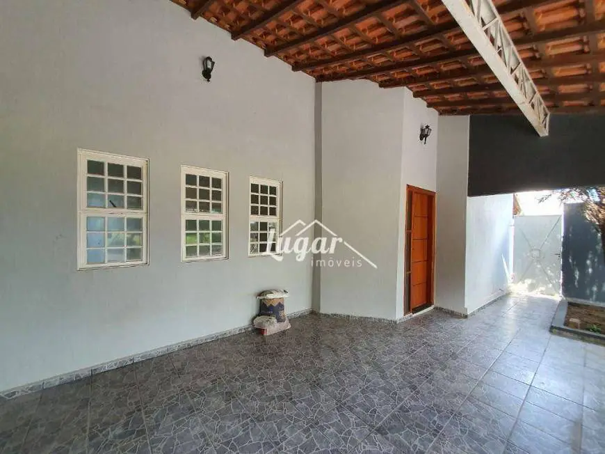 Foto 2 de Casa com 3 Quartos para alugar, 148m² em Parque Res Santa Gertrudes, Marília