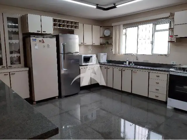 Foto 5 de Casa com 3 Quartos à venda, 349m² em Saraiva, Uberlândia