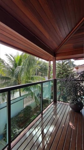 Foto 1 de Casa de Condomínio com 4 Quartos à venda, 287m² em Lagoa, Macaé